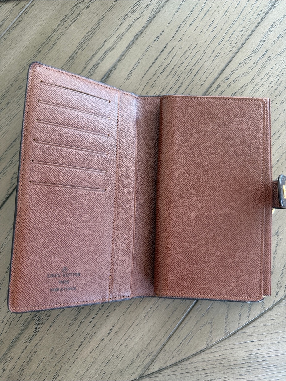 Brown Fashion Wallet - Picture 2 of 10